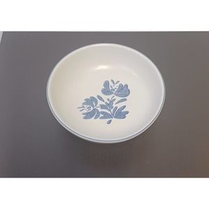 Pfaltzgraff Yorktowne Stoneware Round Serving Bowl